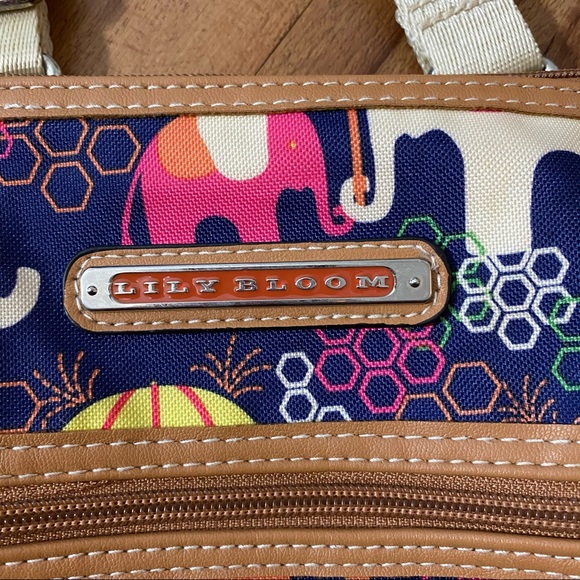 Lily Bloom Multicolor Crossbody Shoulder Bag - Picture 3 of 16